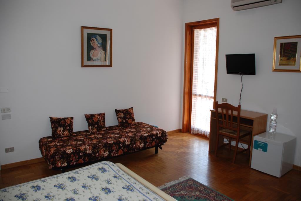 B&B Al Giardino Lecce Pokoj fotografie